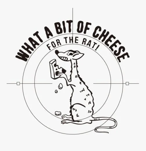 Il ratto morde il formaggio